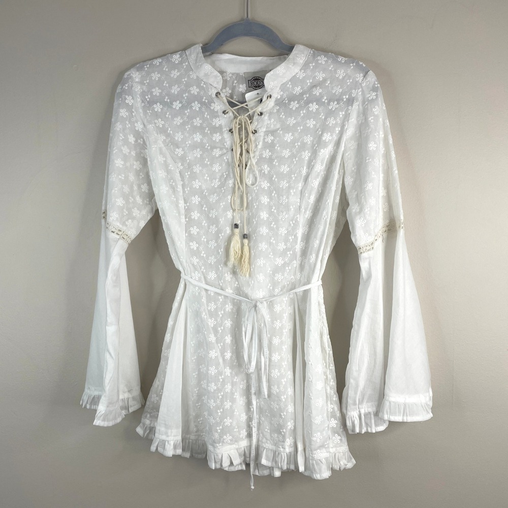Boutique Boho Cowgirl Top NWT Medium Eyelet Flare Sleeve Cottage Western Tunic